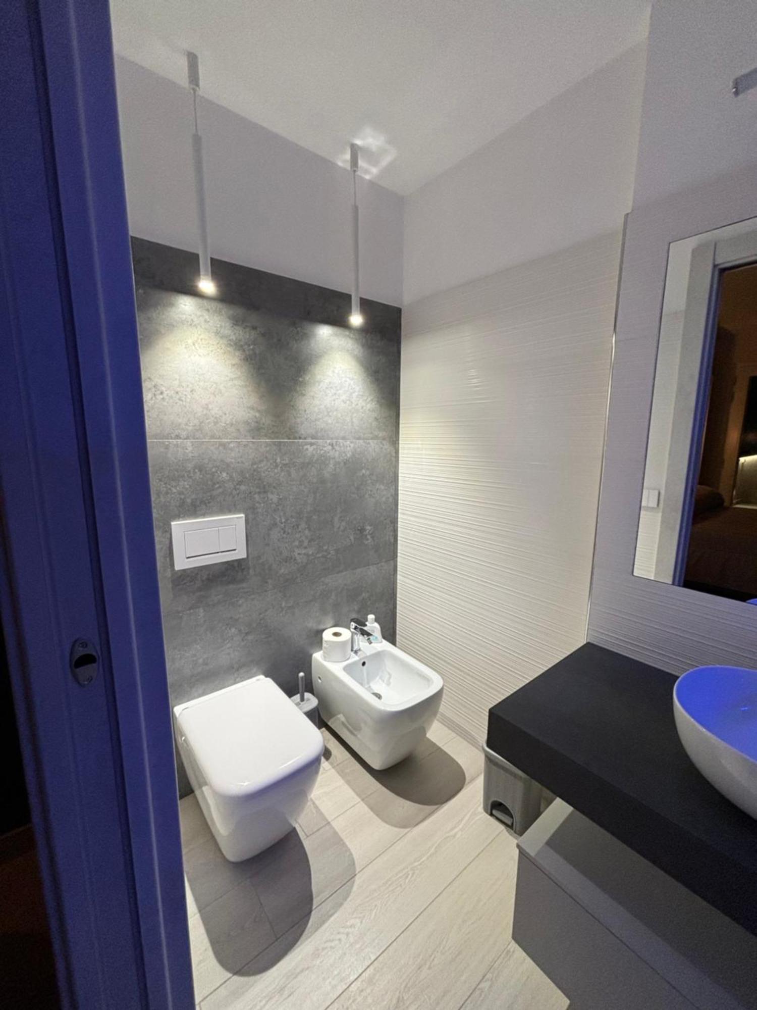 En Suite Bedroom Blue Moon Piano di Sorrento Exterior photo